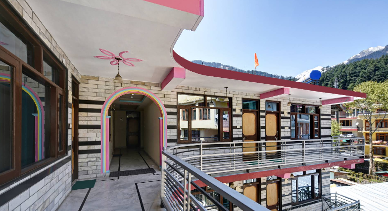 Hotel Vikrant Inn ( Manali ) 
